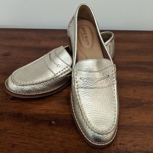 Women's Sperry Seaport Champagne Loafers